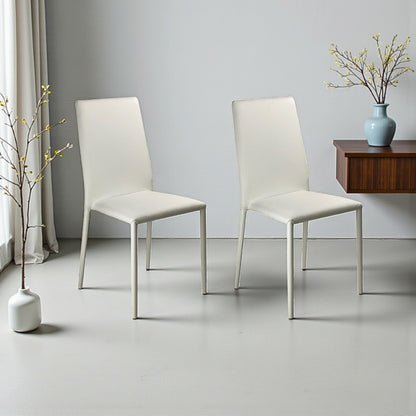 Sedia Finessa in ecopelle bianca impilabile