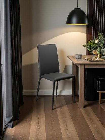 Sedia Finessa in ecopelle grigio impilabile