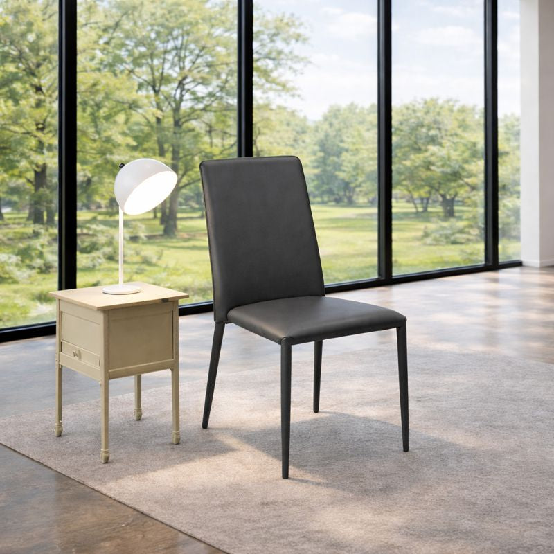 Sedia Finessa in ecopelle grigio impilabile